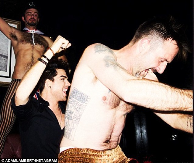 article-2270210-173C7F97000005DC-928_638x537