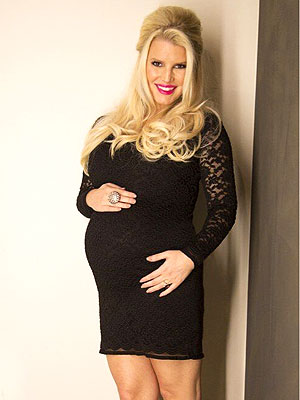 jessica-simpson-bump