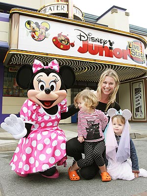 rebecca-romijn-1-300