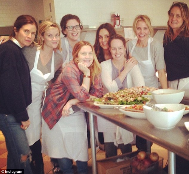 drew-barrymore-cooking-school