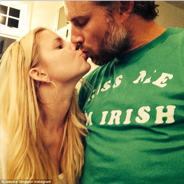 jessica-simpson-st-pats