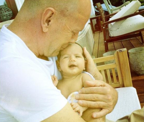 bruce-willis-twitter