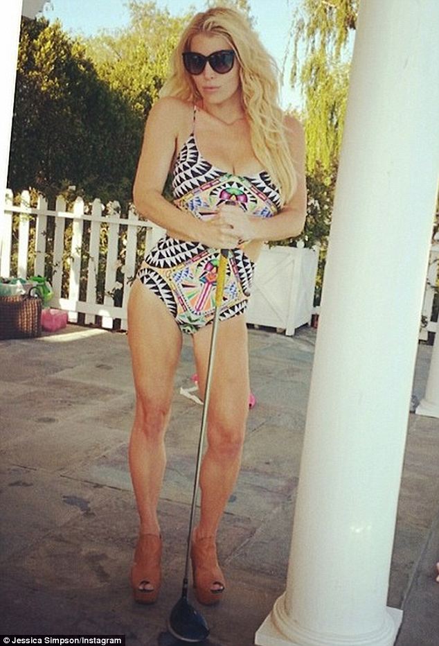 jessica-simpson-swimsuit