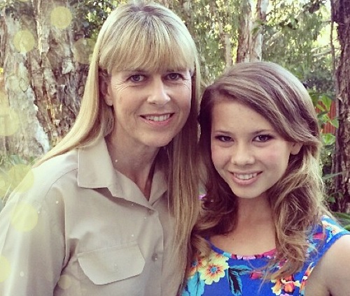 mothers-day-bindi-irwin