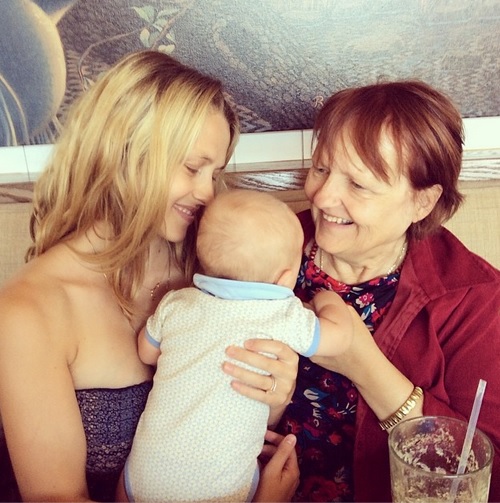 mothers-day-teresa-palmer