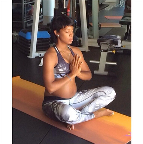 kelly-rowland-pregnant