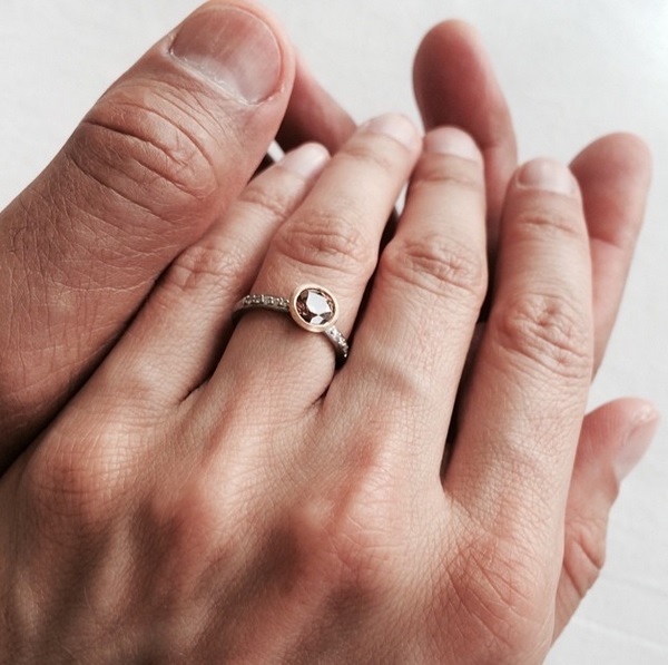 jeff-goldblum-engagement-ring