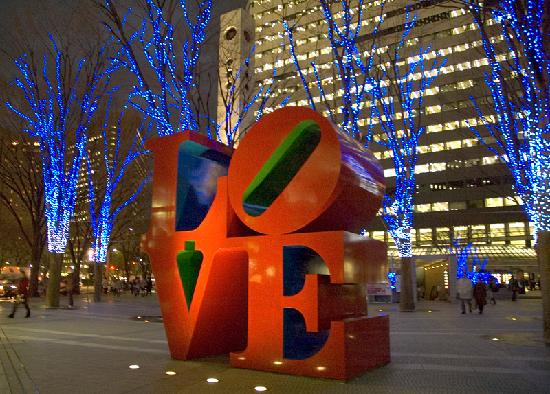 love-sculpture